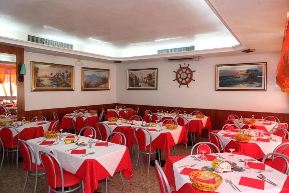Hotel Fortuna Caorle Exterior foto