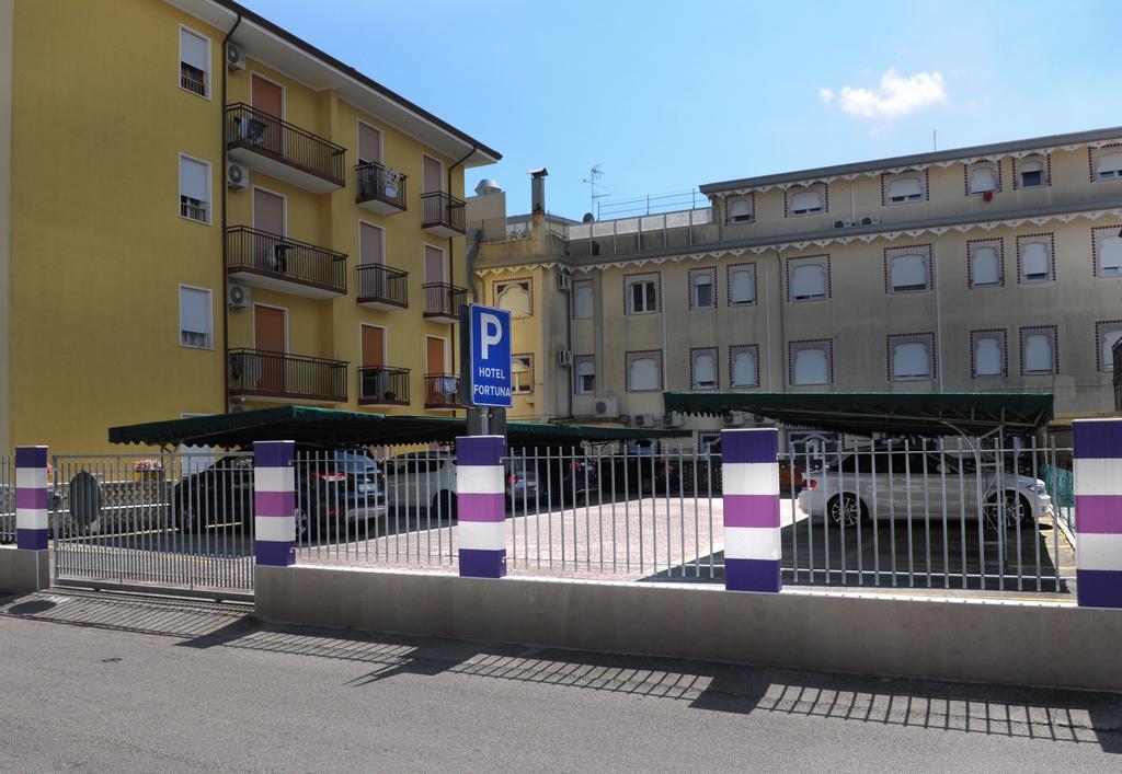 Hotel Fortuna Caorle Exterior foto